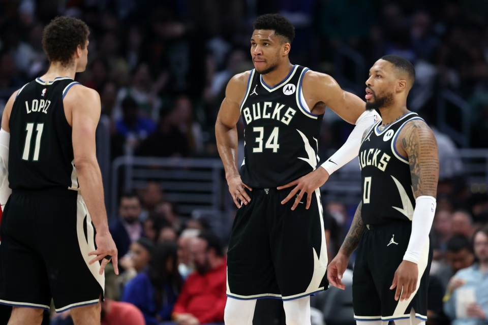 九游体育入口-关于转折点密尔沃基雄鹿状态回暖；意甲清晨攻防权衡；气氛紧张；赛季目标并未改变的信息