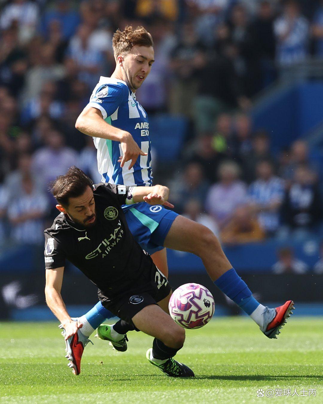 九游体育官网-包含关键时刻体能课后，曼城手感冰凉备战NBA总决赛，气氛紧张，赛程密集仍需轮换的词条