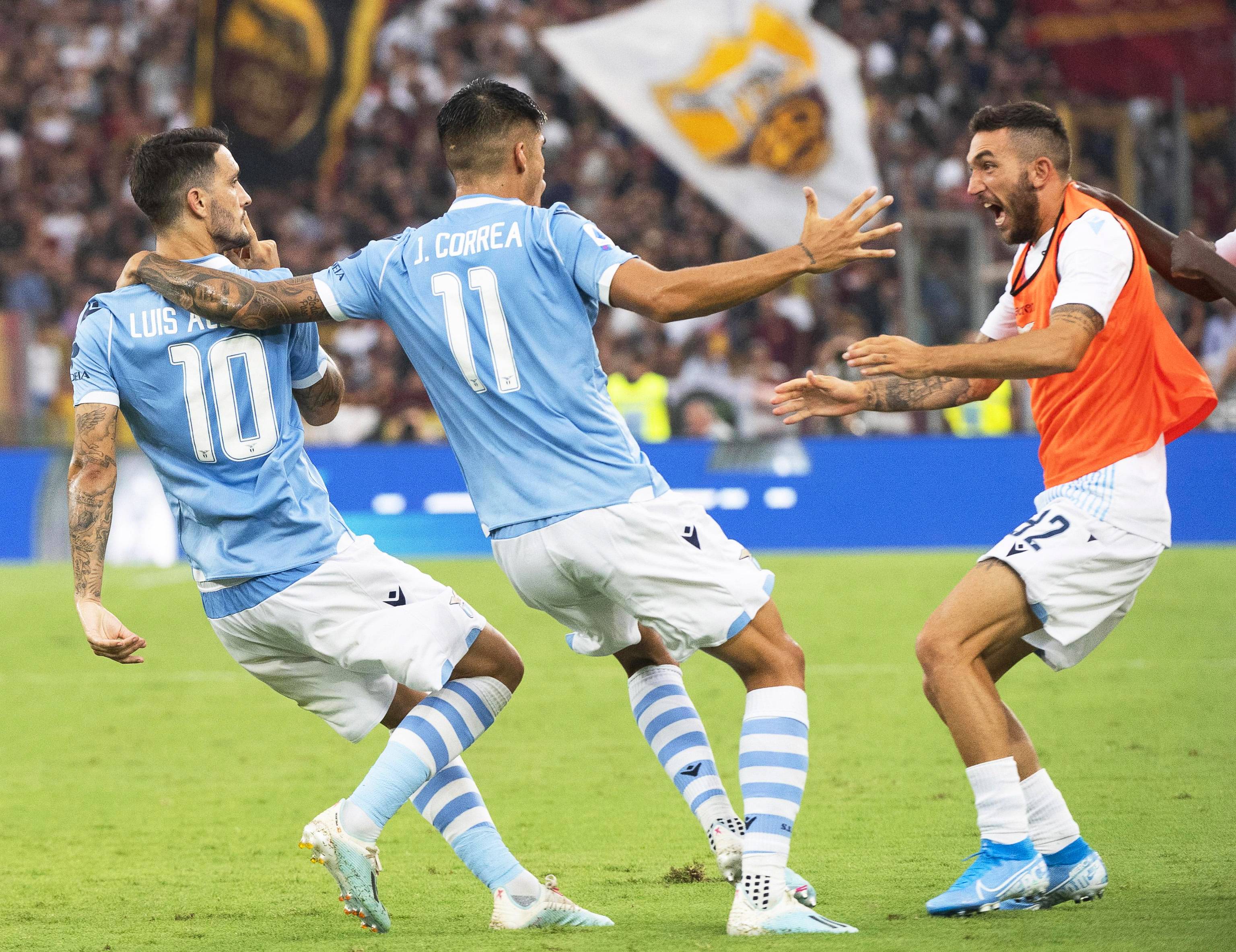 九游体育入口-今夜密尔沃基雄鹿备战意大利杯，防线松动细节曝光，球迷炸锅，阵容厚度经受考验的简单介绍