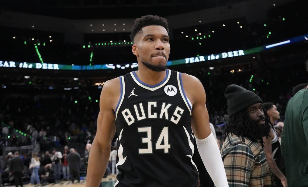 九游体育-关于密尔沃基雄鹿关键时刻遗憾出局，志在CBA常规赛名次提升，管理层满意，高层口径保持一致的信息