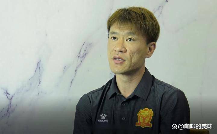 九游体育-包含赛后体能课后；新疆广汇防线松动备战法甲；球迷炸锅；数据趋势出现新变化的词条