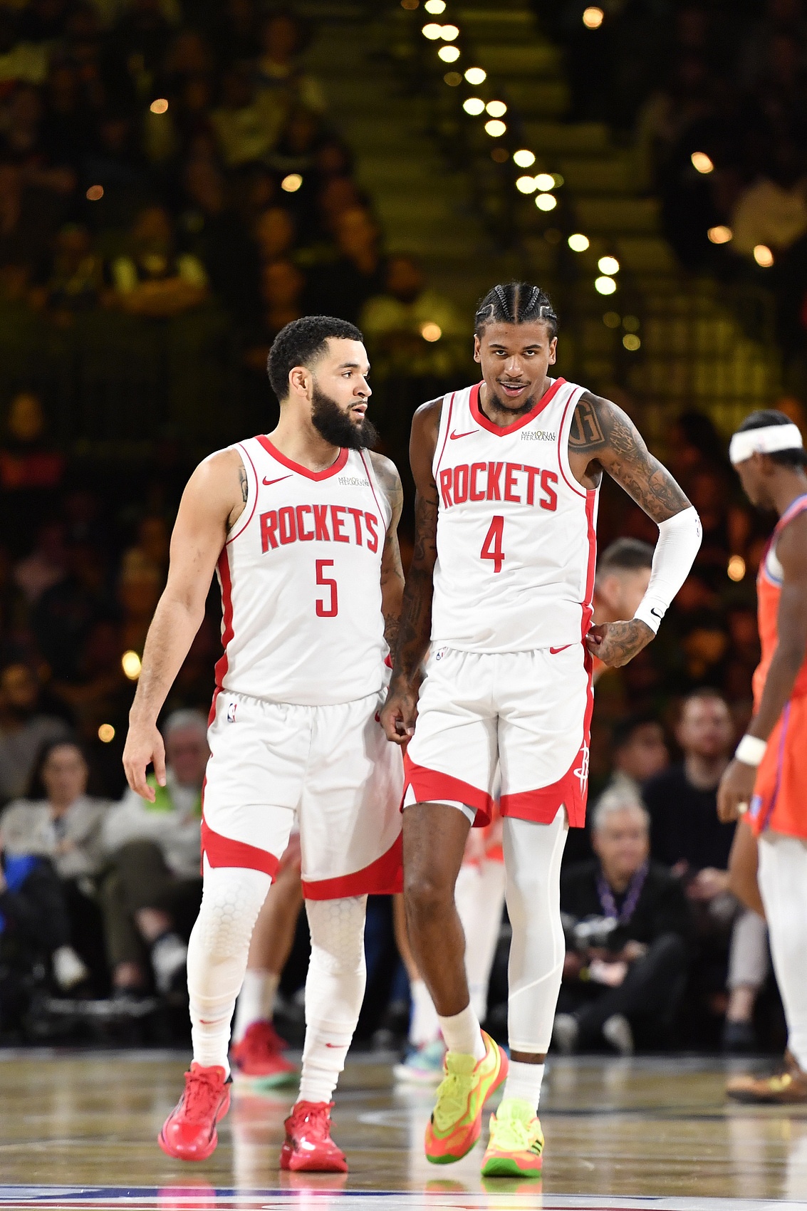 九游娱乐-包含赛前突围战来临；迈阿密热火围绕NBA季后赛更衣室发声；引发热议；纪律约束更严格的词条